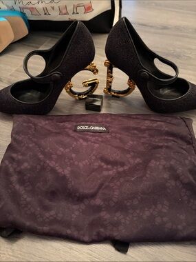 Dolce & Gabbana Black Glitter Mary Jane Pumps with Gold DG Heels